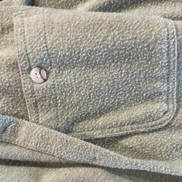 Thread & Supply Heather green Button-Down Shirt - Picture 7 of 7